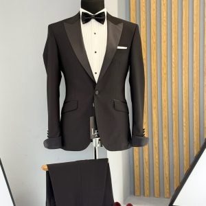 costum Lael